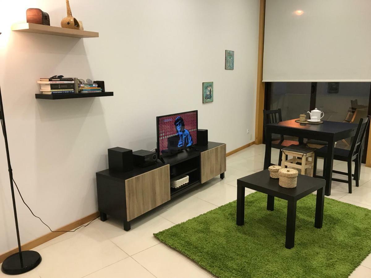 Trajadinha Apartment Vila Praia de Ancora Bagian luar foto